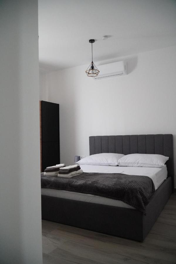 Fjaka Apartments & Rooms Šibenik Camera foto